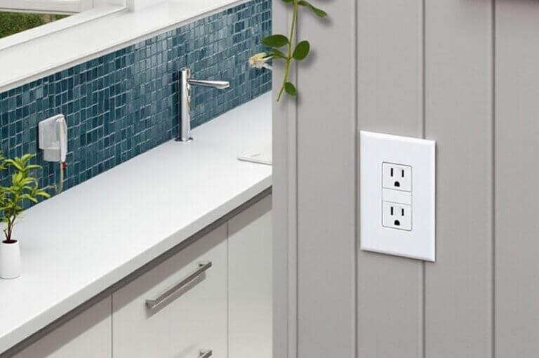 Adaptateur prise électrique Inde : guide complet pour éviter les soucis d&rsquo;alimentation durant votre voyage